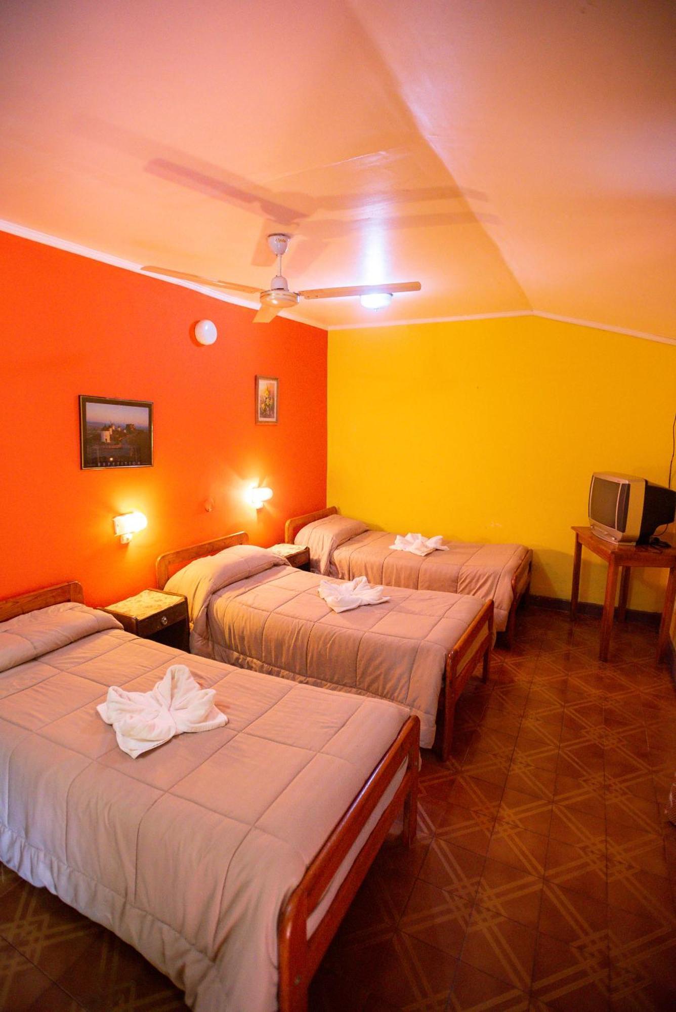 Hosteria Los Helechos Puerto Iguazú Esterno foto